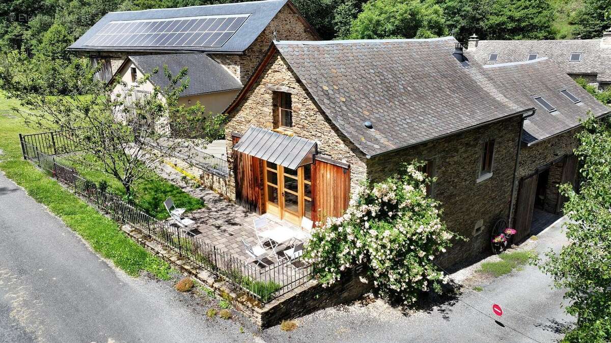 Ensemble de caractère : Ancien Moulin & Hameau Privé - LÉVÉZOU AVEYRON - photo 13