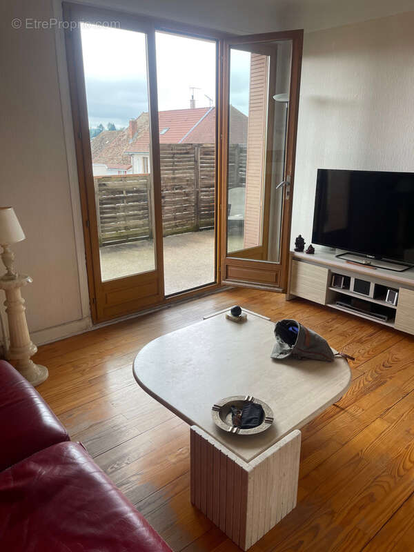 Maison à LA BATIE-DIVISIN