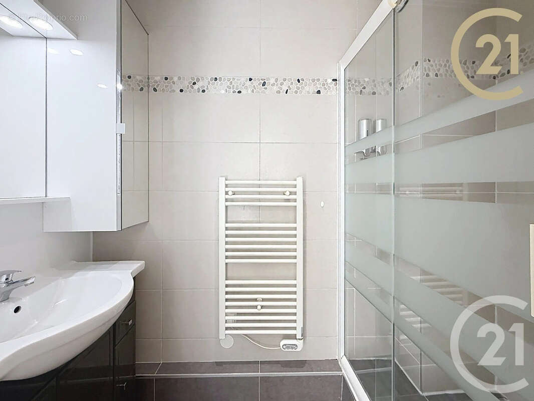 Appartement 34 m² à Paris-20e  - photo 6
