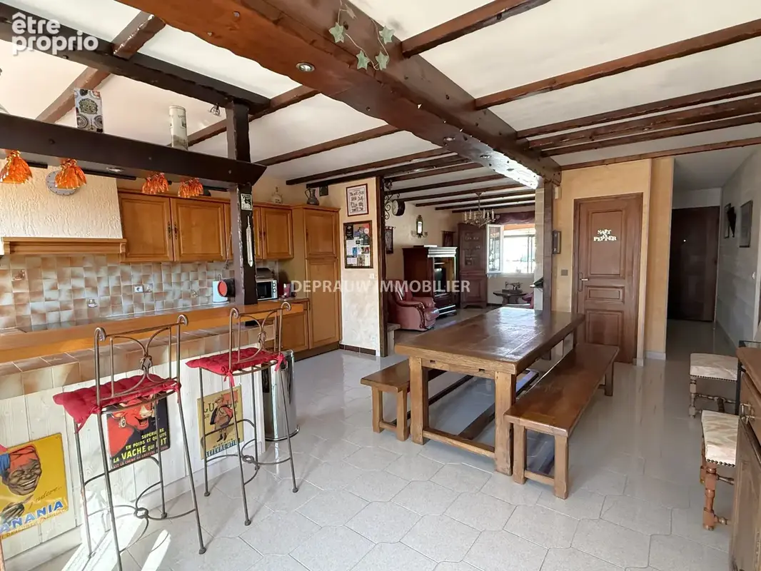 Maison 108 m2 T4 avec garage, extérieurs et grand espace de stockage - photo 6