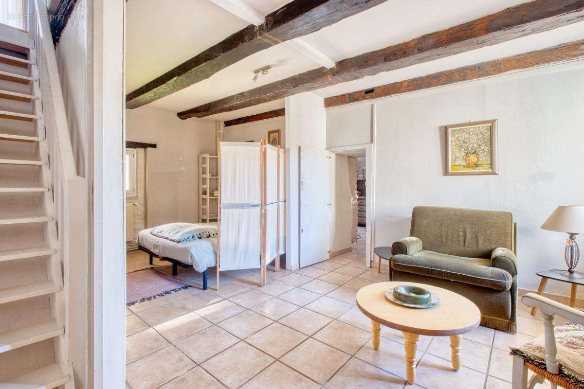 Maison à COULOUNIEIX-CHAMIERS