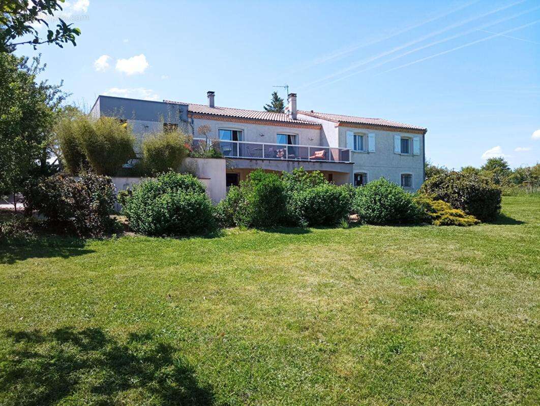 Maison à MIRANDOL-BOURGNOUNAC