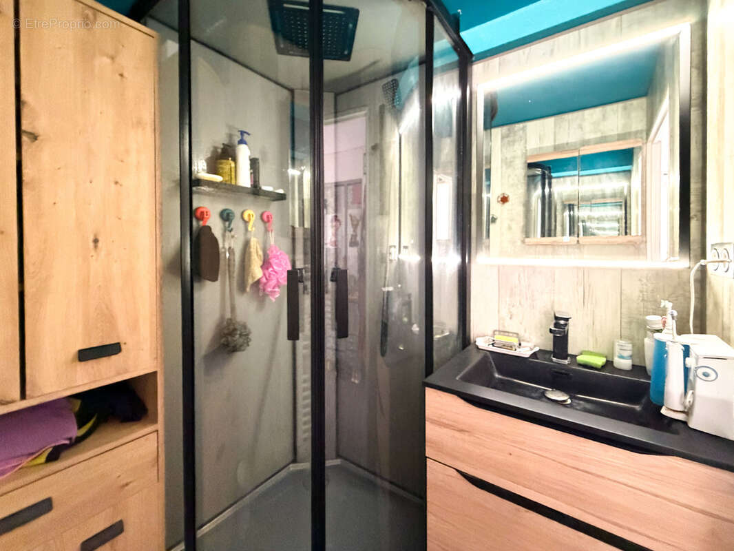 Appartement à LA LONDE-LES-MAURES