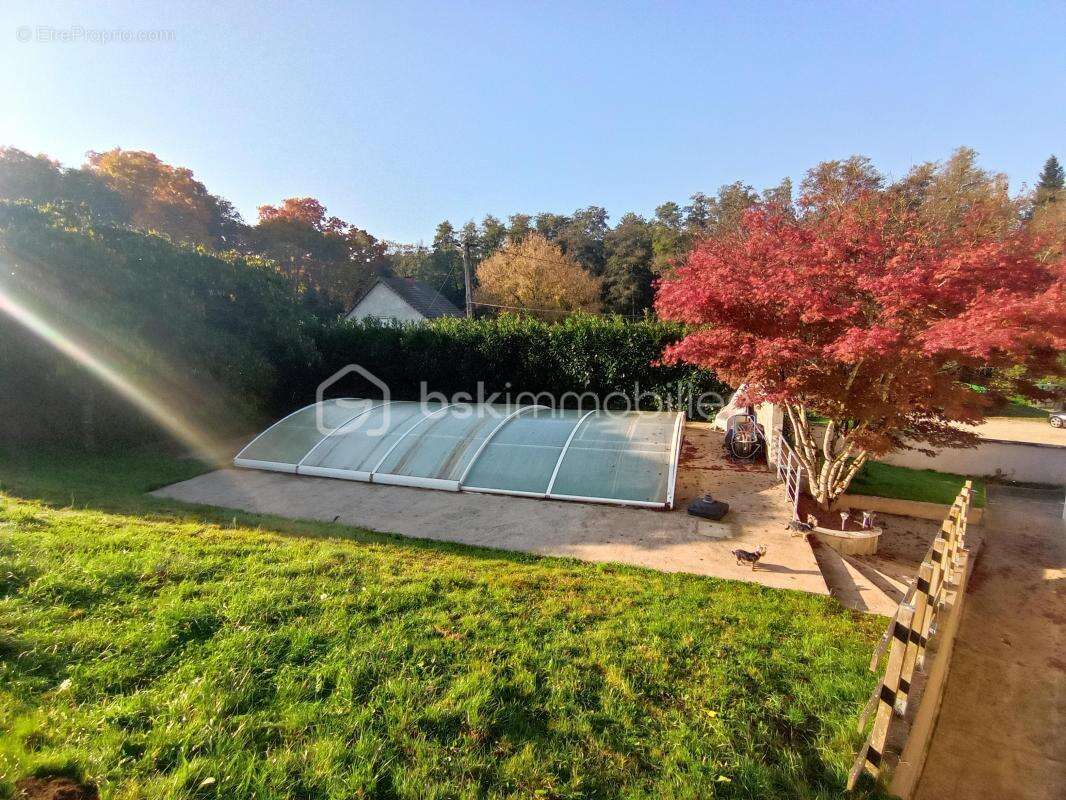 Maison à ETREPIGNEY