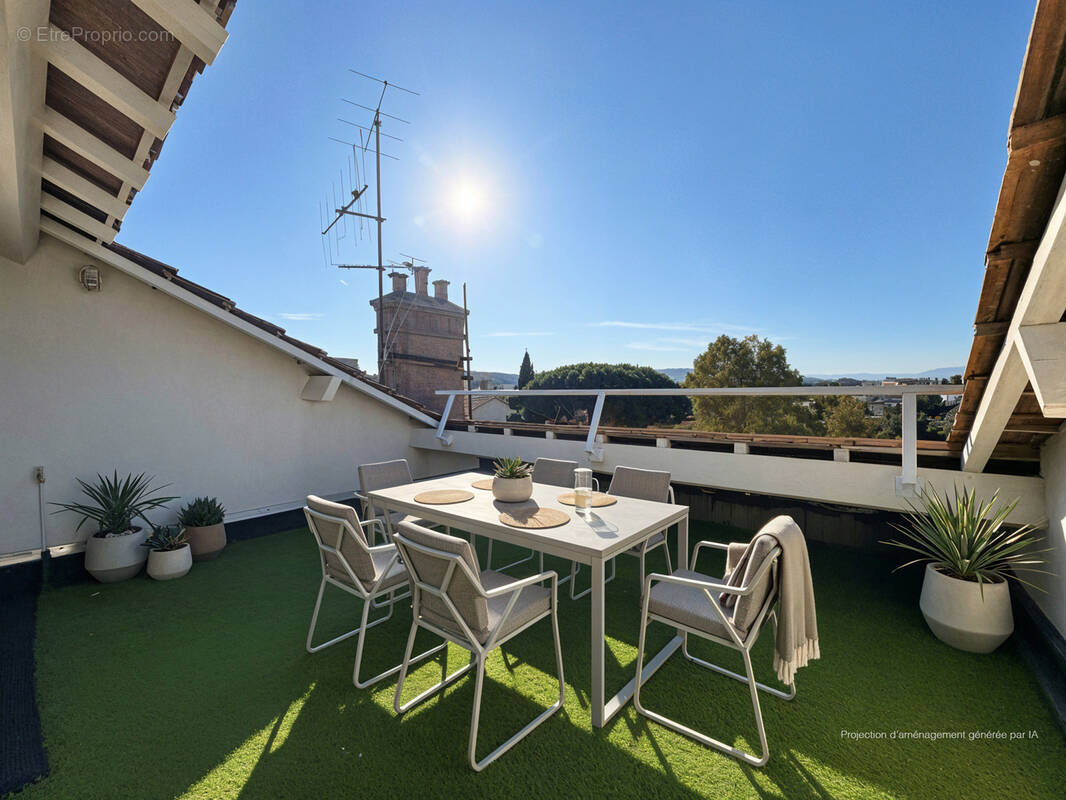 Appartement à CANNES