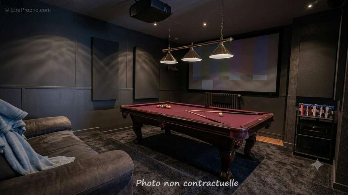 Maison 199 m² à Saint-Remy-Sur-Durolle  - photo 17