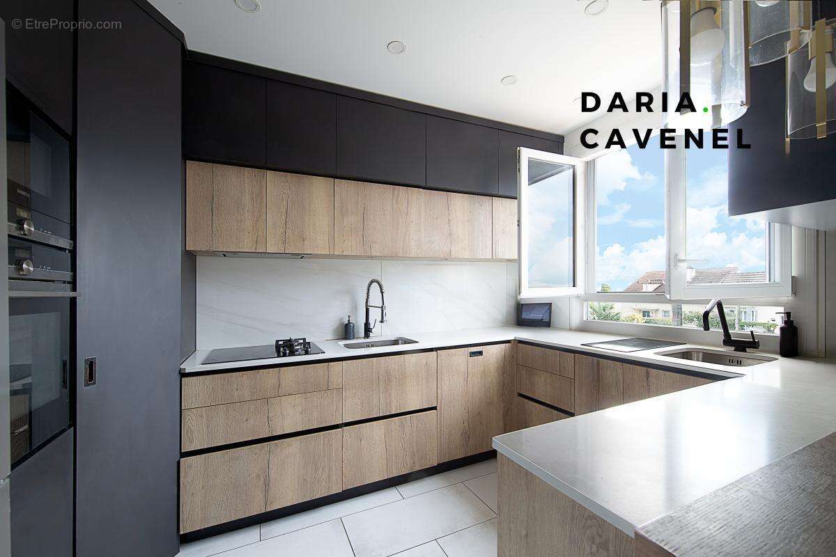 Maison à L'HAY-LES-ROSES