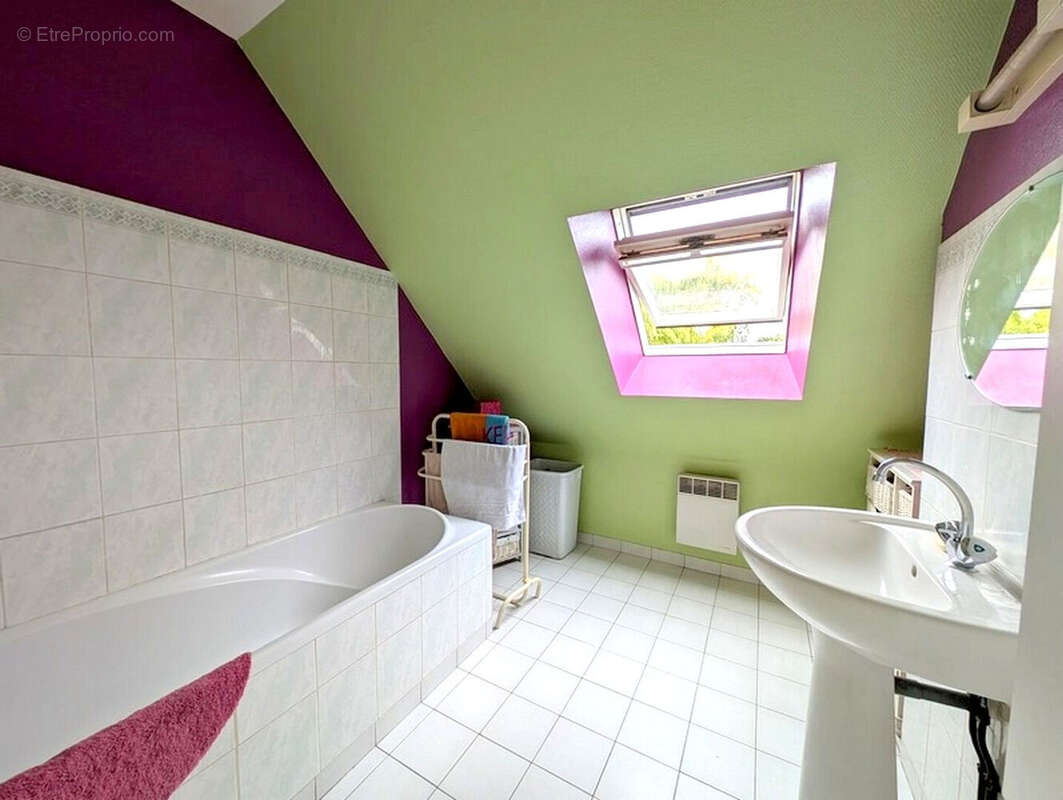 Maison à ROU-MARSON