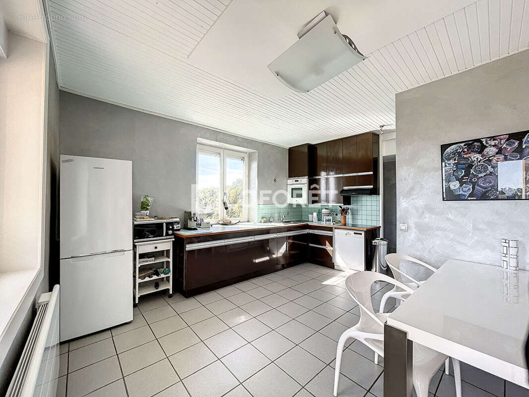 Appartement à SAINT-CYR-AU-MONT-D'OR