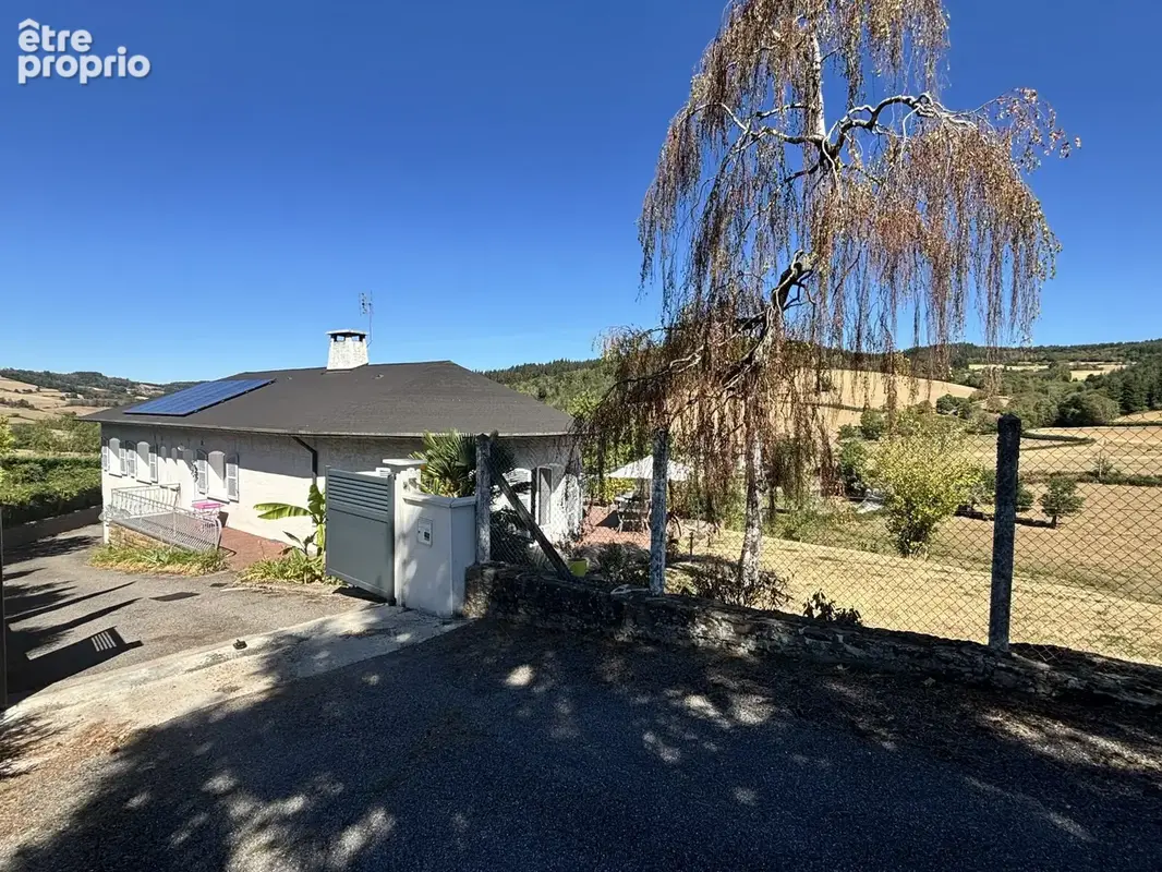 Photo Maison à Ouroux au prix de 349 000€