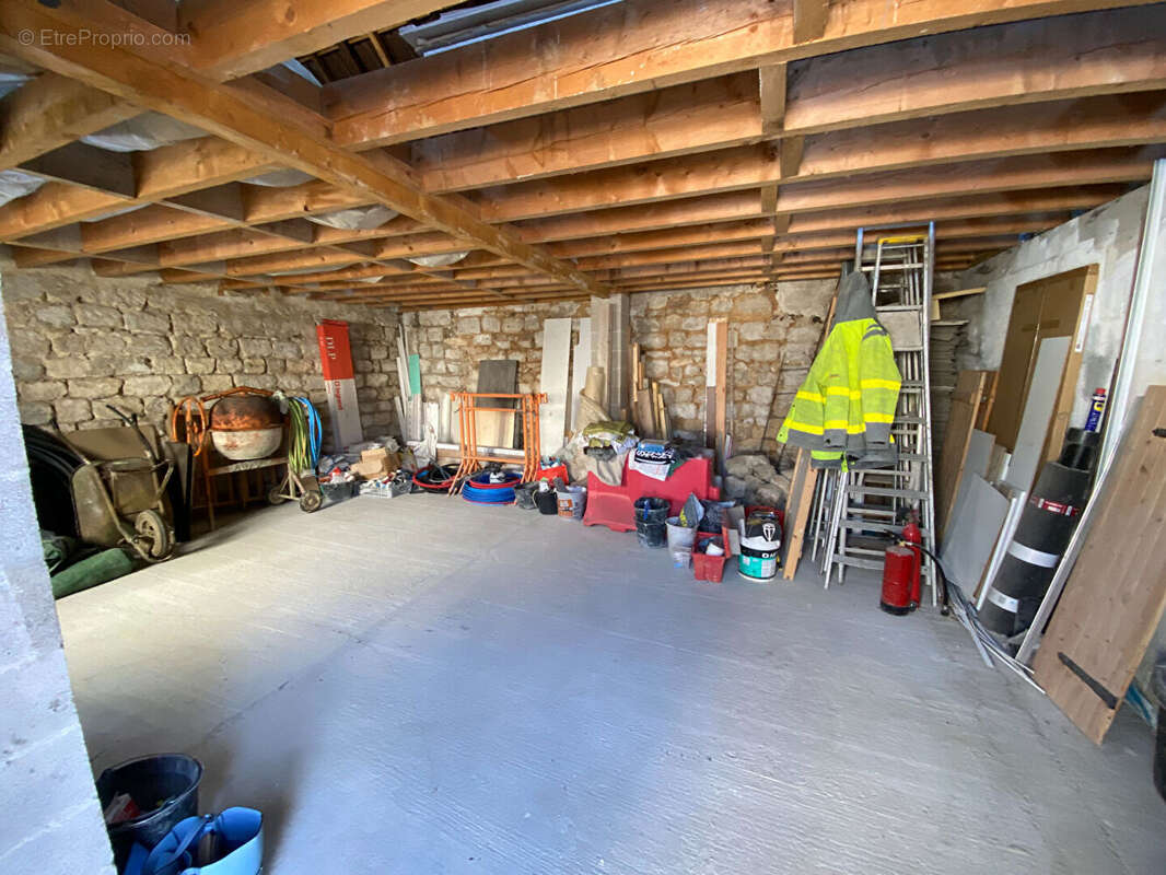 Maison à LE MESNIL-EN-THELLE