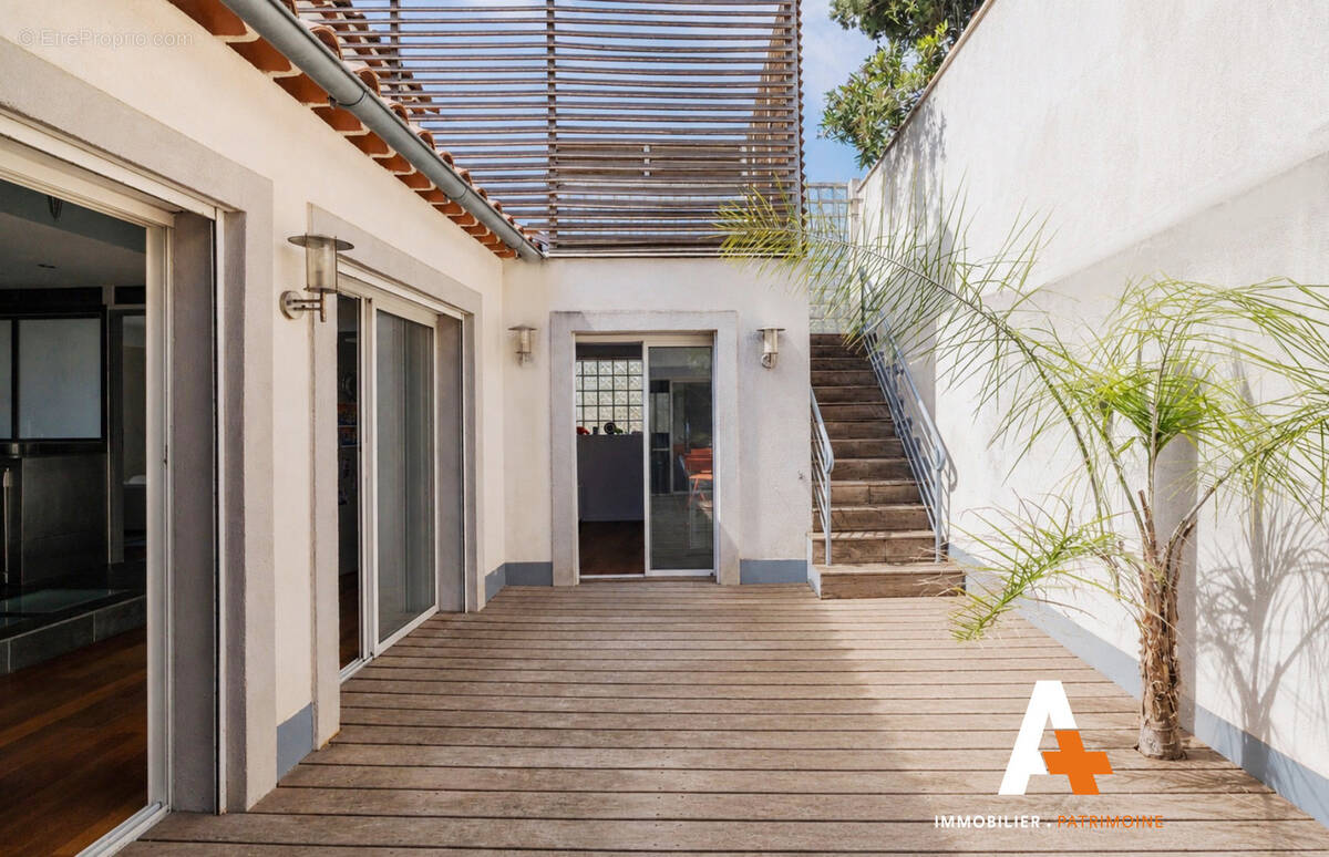 Maison à MARSEILLE-7E
