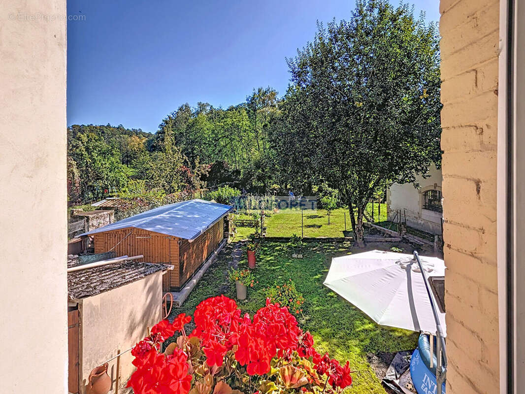 Maison à MONTHUREUX-SUR-SAONE