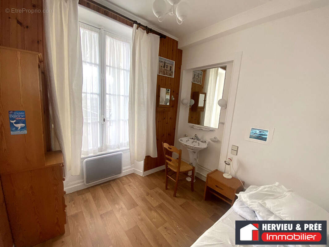 Appartement à LUC-SUR-MER