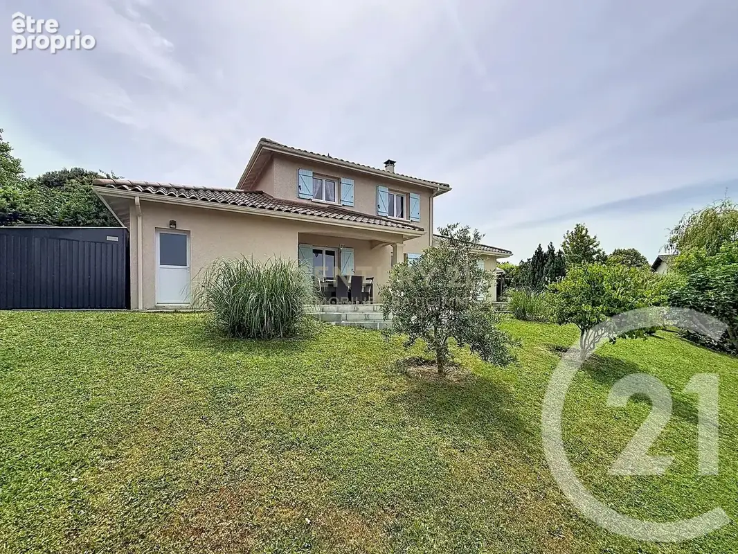 Photo Maison à Bourgoin-Jallieu au prix de 439 000€