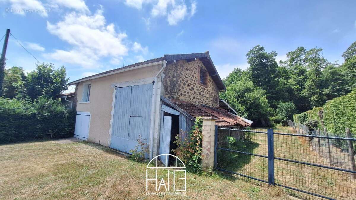 Maison à ROCHECHOUART