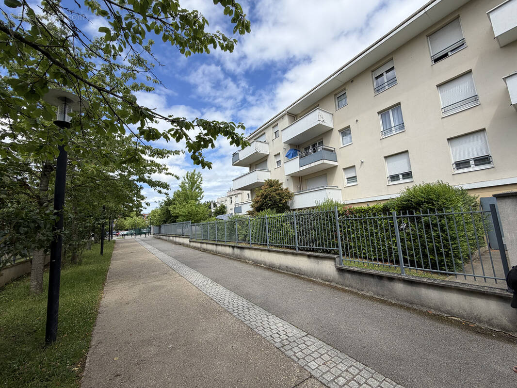 Appartement à TRAPPES