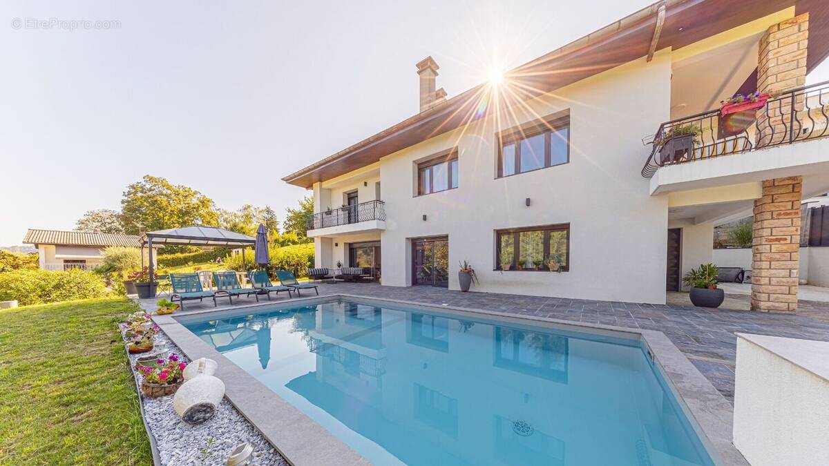 Maison à AIX-LES-BAINS