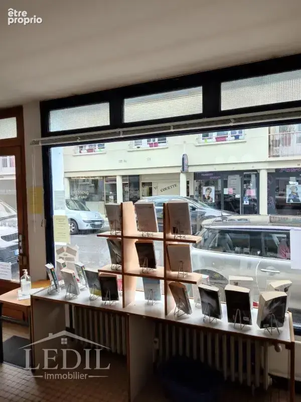 Local commercial / Lannemezan(65) - photo 3