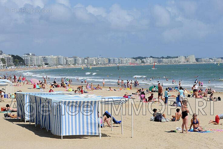 Commerce à LA BAULE-ESCOUBLAC