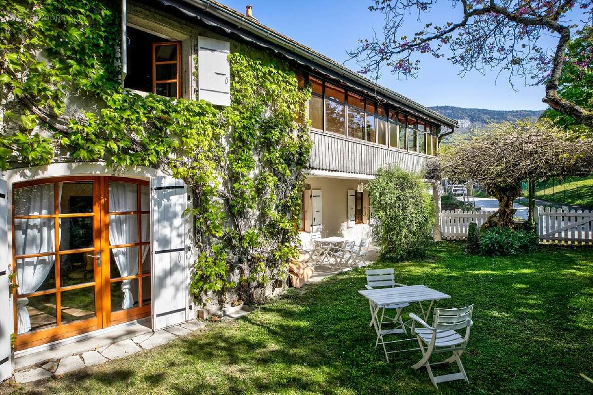 Maison à ARCHAMPS