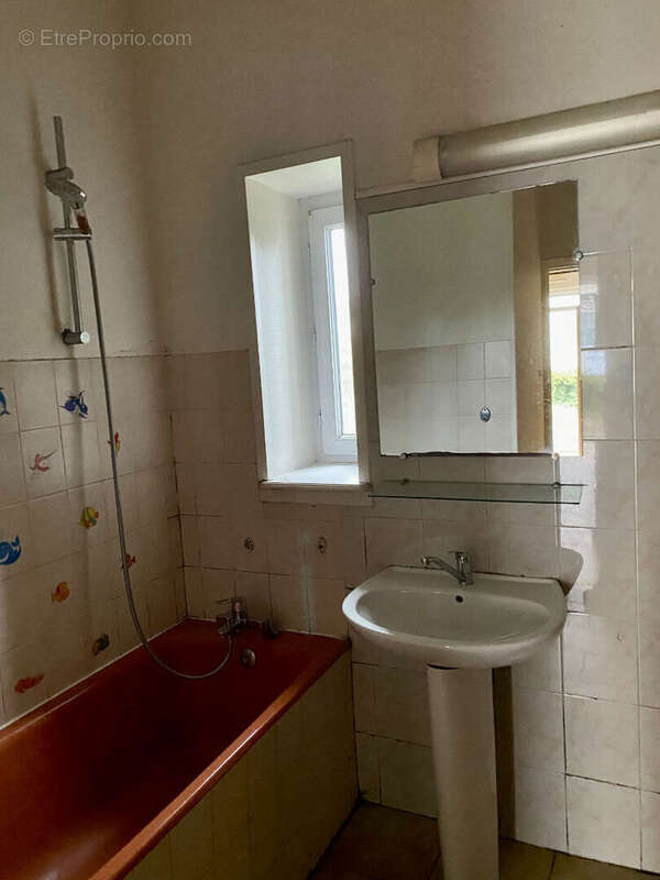 Maison à MONTCEAU-LES-MINES