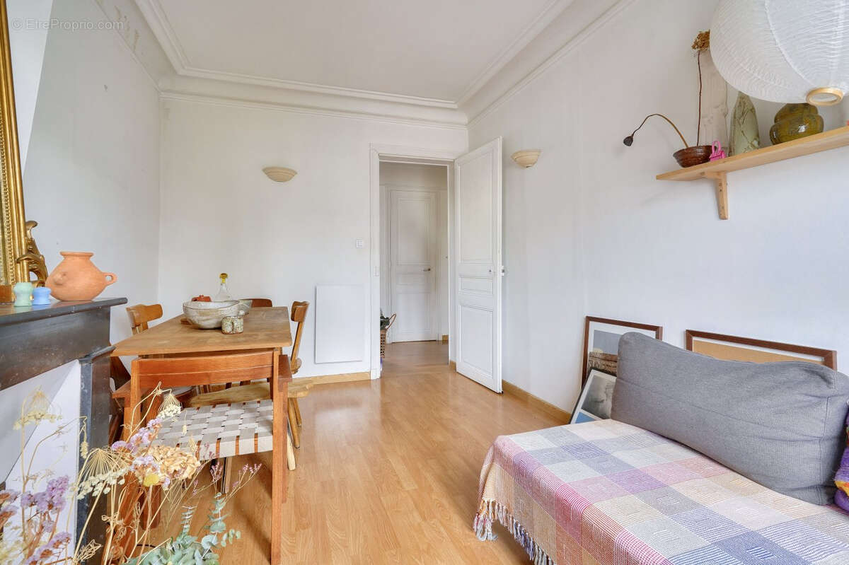 Appartement à PARIS-20E