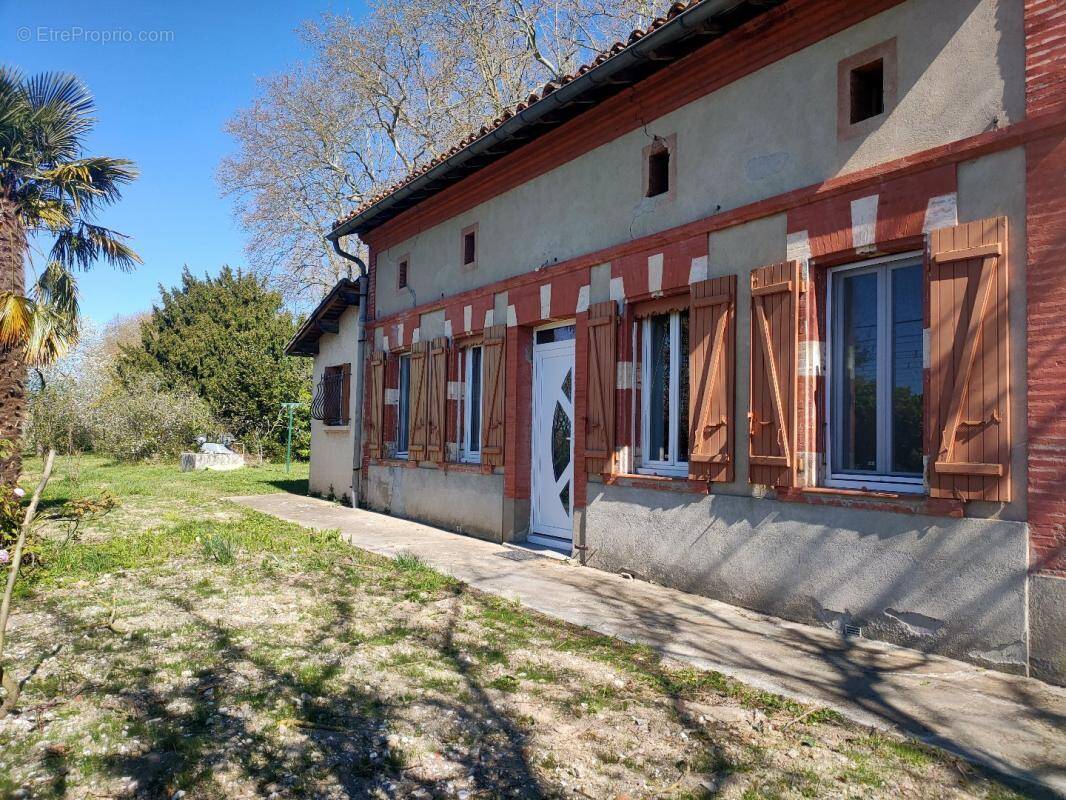 Maison à BAZIEGE