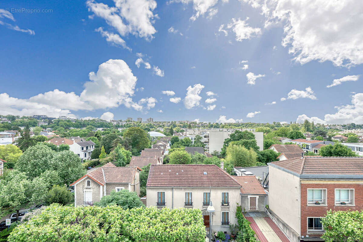 Appartement à LE PERREUX-SUR-MARNE
