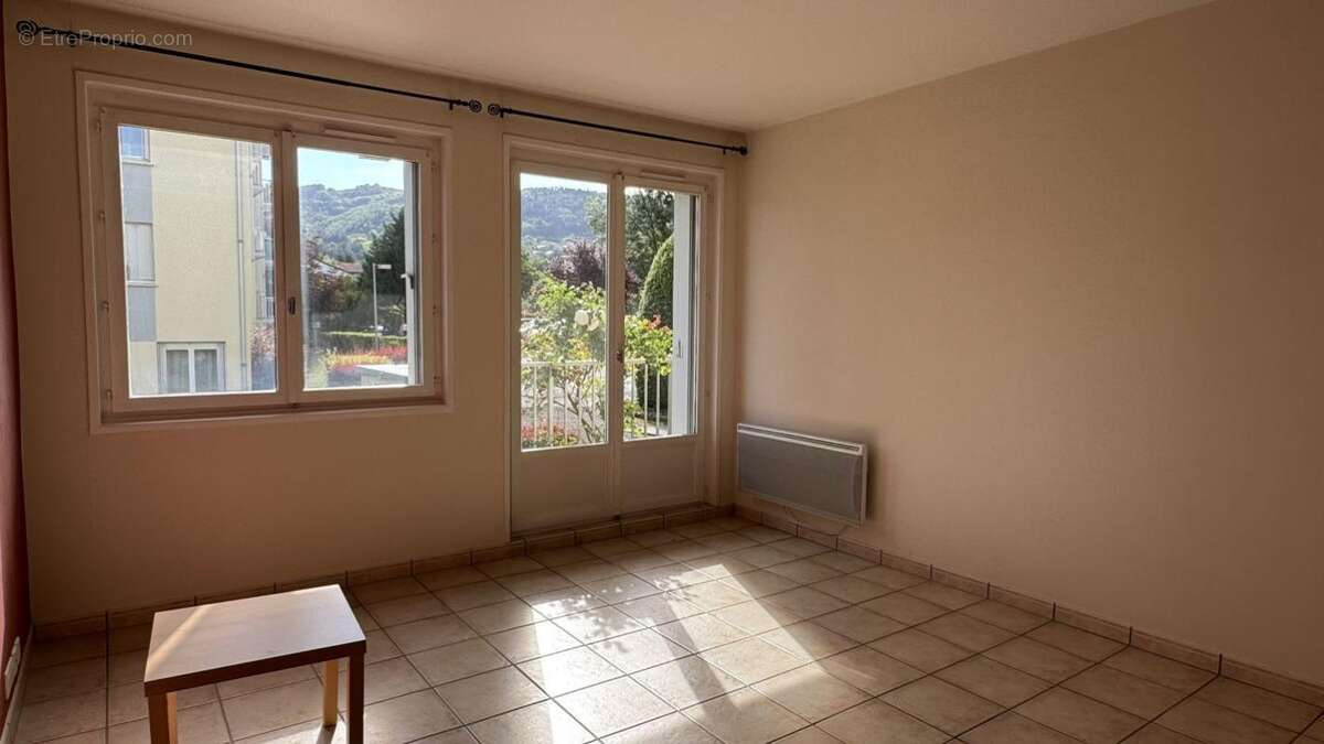 Appartement à THIERS