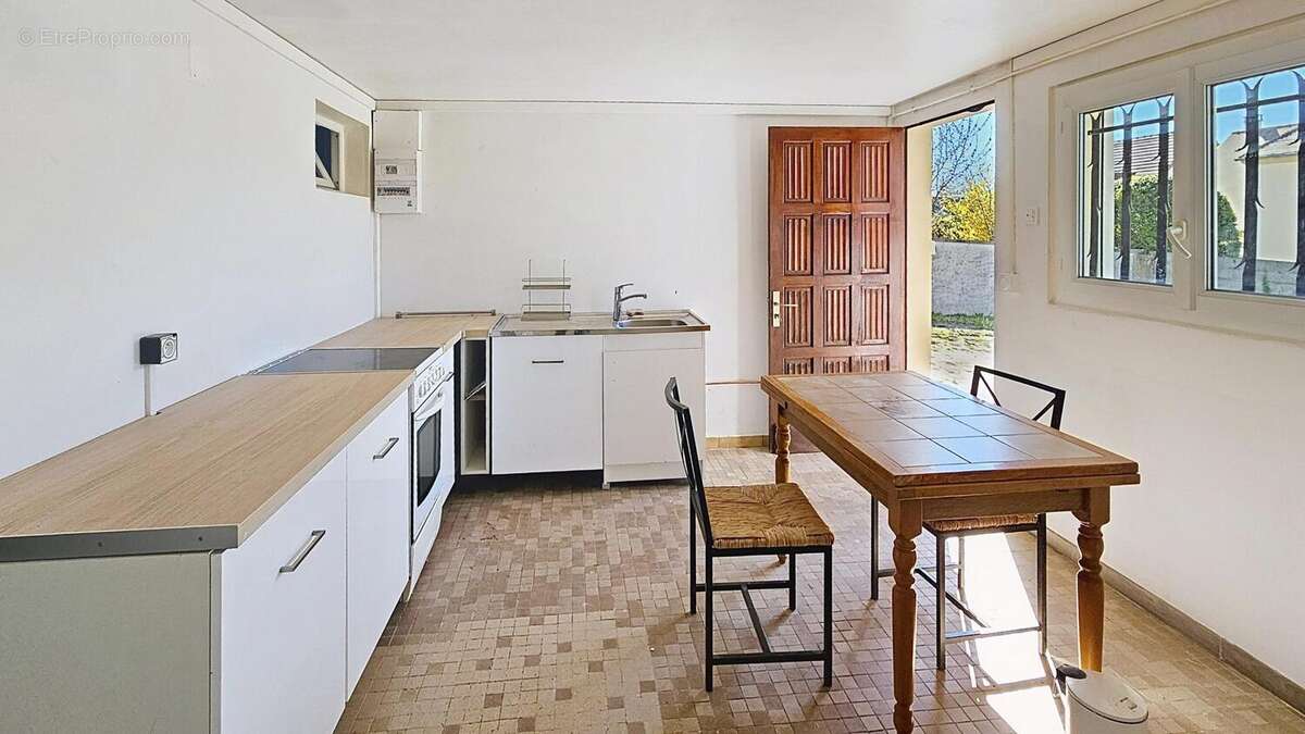 Photo 3 - Appartement à LA VILLE-DU-BOIS