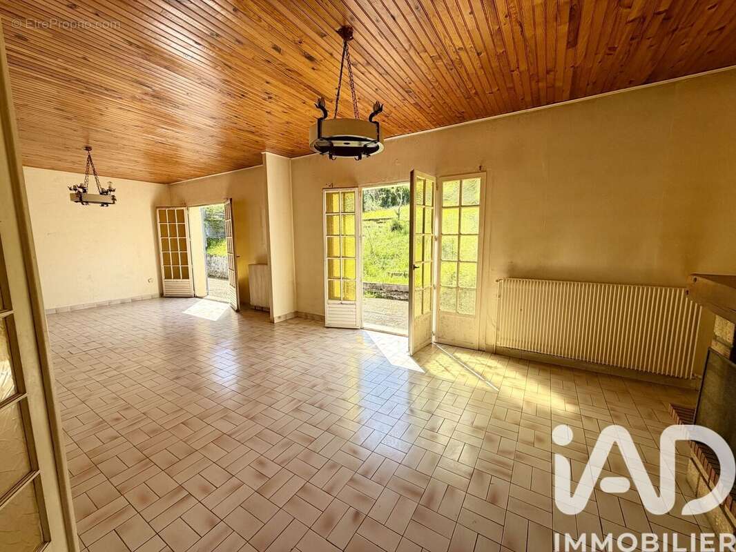 Photo 2 - Maison à NOVEANT-SUR-MOSELLE