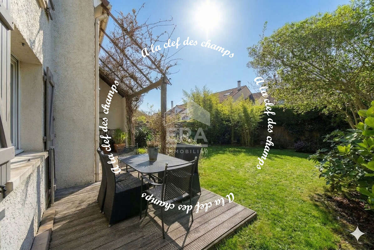 Maison à GIF-SUR-YVETTE