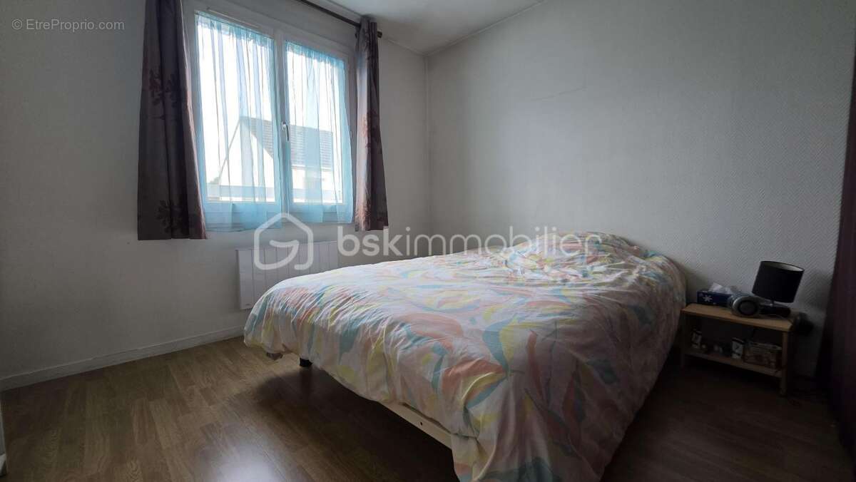 Maison à SAINT-GERMAIN-LES-ARPAJON