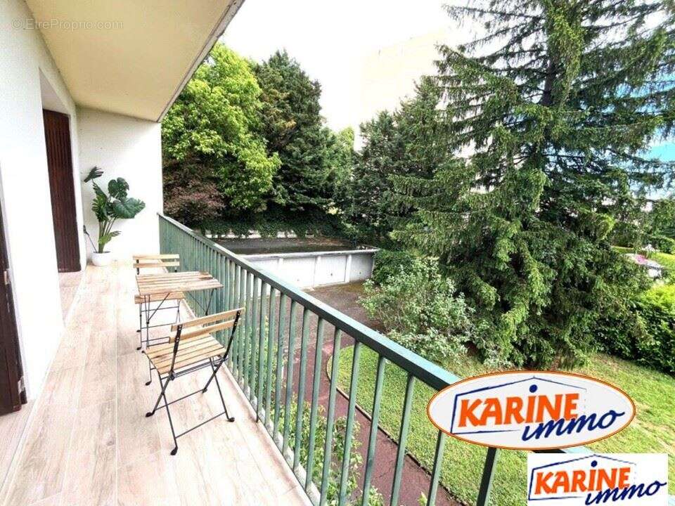Appartement à FONTAINES-SUR-SAONE