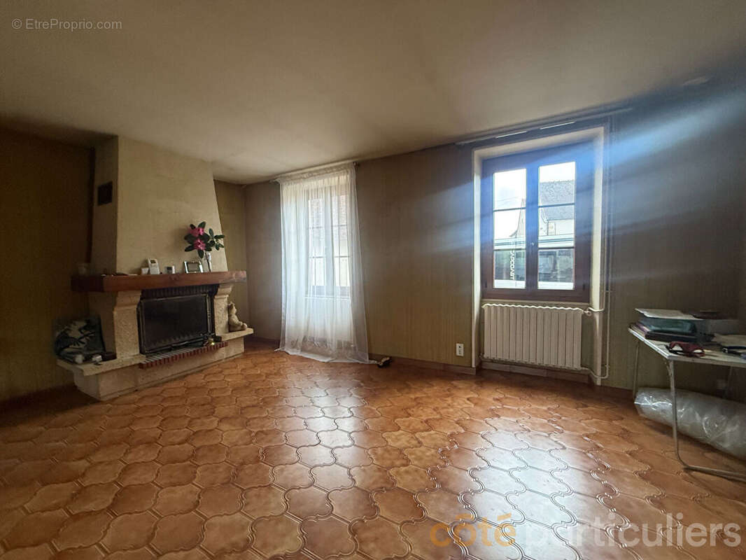Maison à LA CELLE