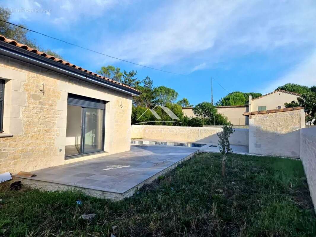 Maison à SAINT-PRIVAT-DES-VIEUX