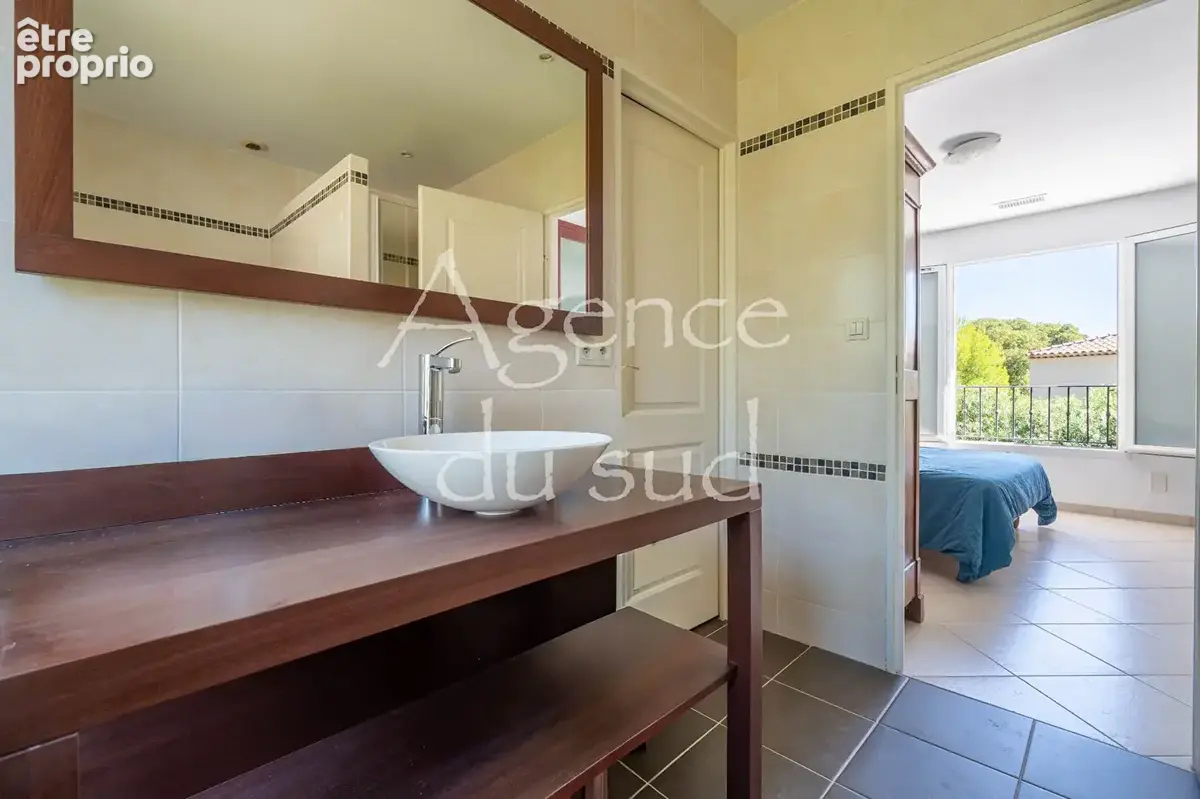 Maison de caractère - 150 m² - Piscine - Lotissement sécurisé - photo 14
