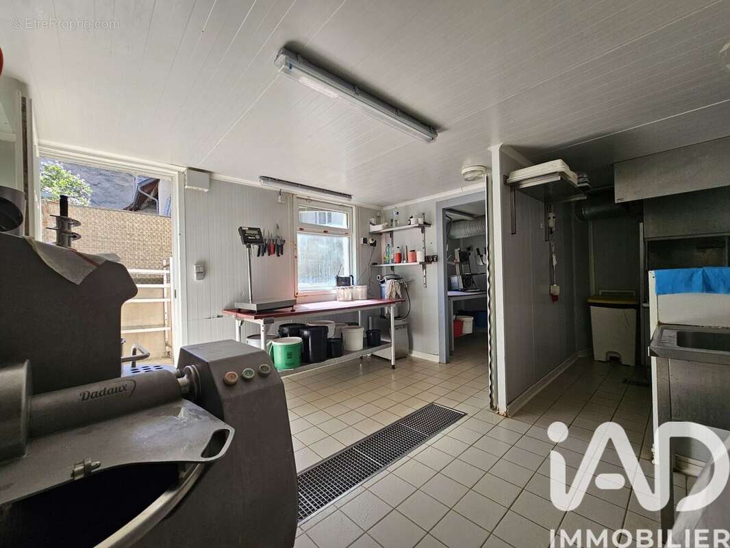 Photo 9 - Commerce à CLAIRVAUX-LES-LACS