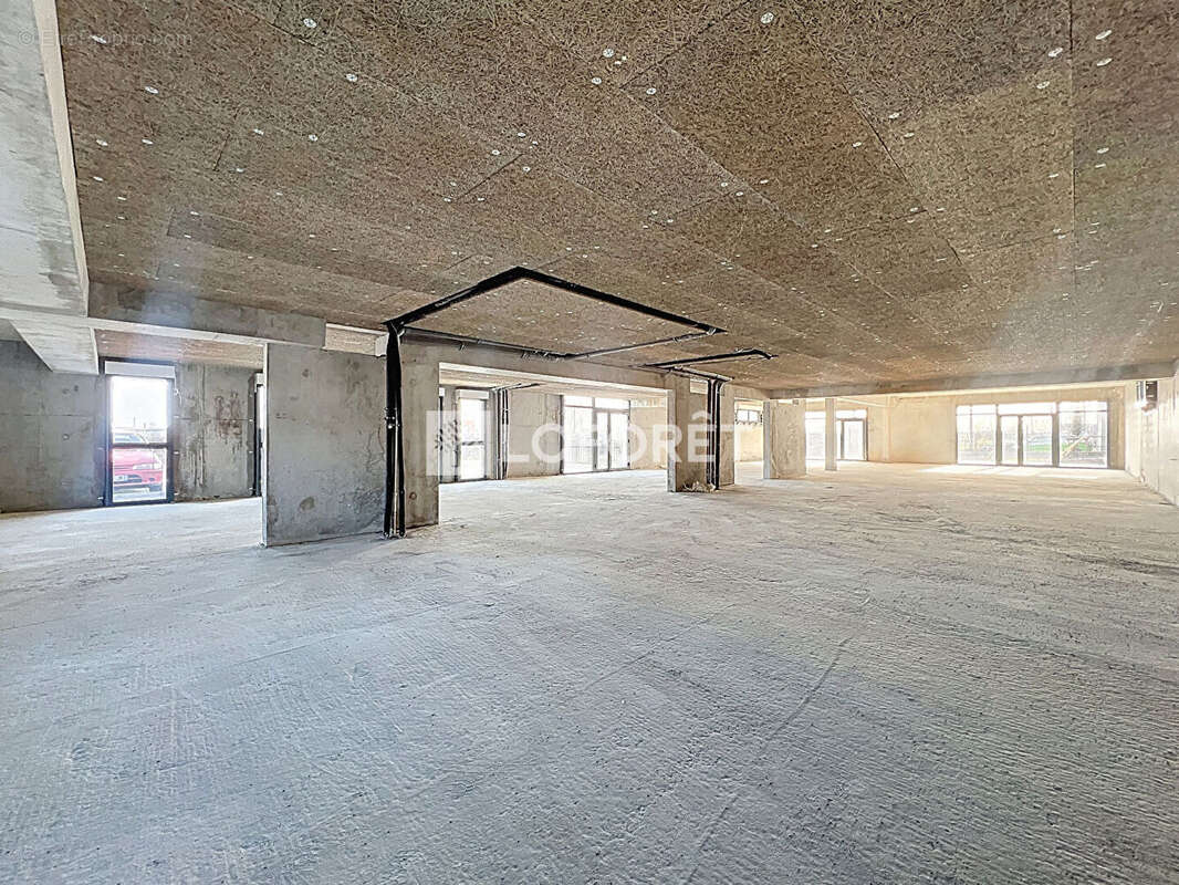 Local commercial ou professionnel 345 m² - ANGERS - photo 6
