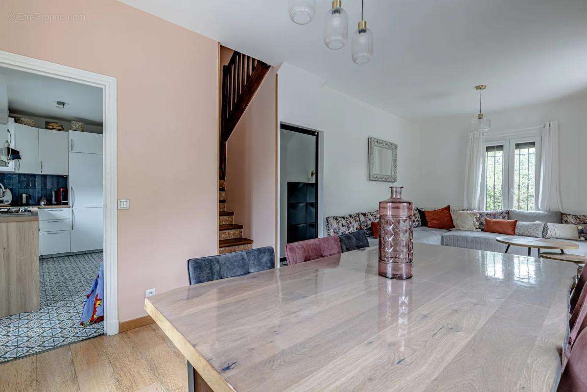 Maison à ROMAINVILLE