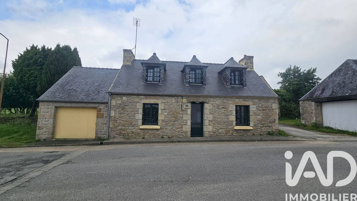 Photo 1 - Maison à GUERLESQUIN