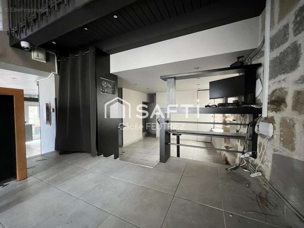 Photo 2 - Appartement à BRIVE-LA-GAILLARDE