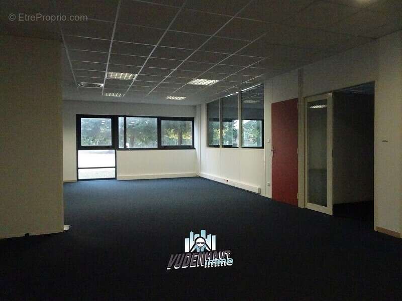 Commerce à COLOMIERS