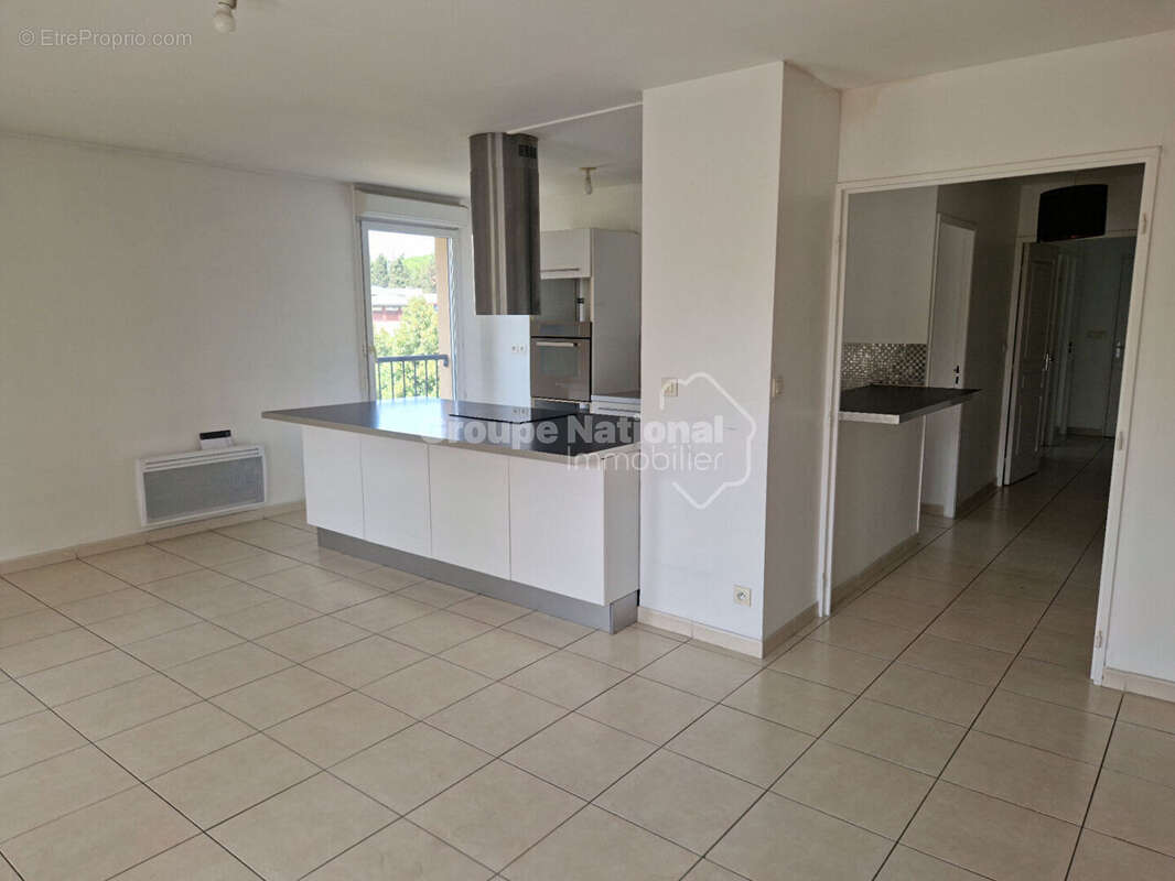 Appartement à MARSEILLE-13E
