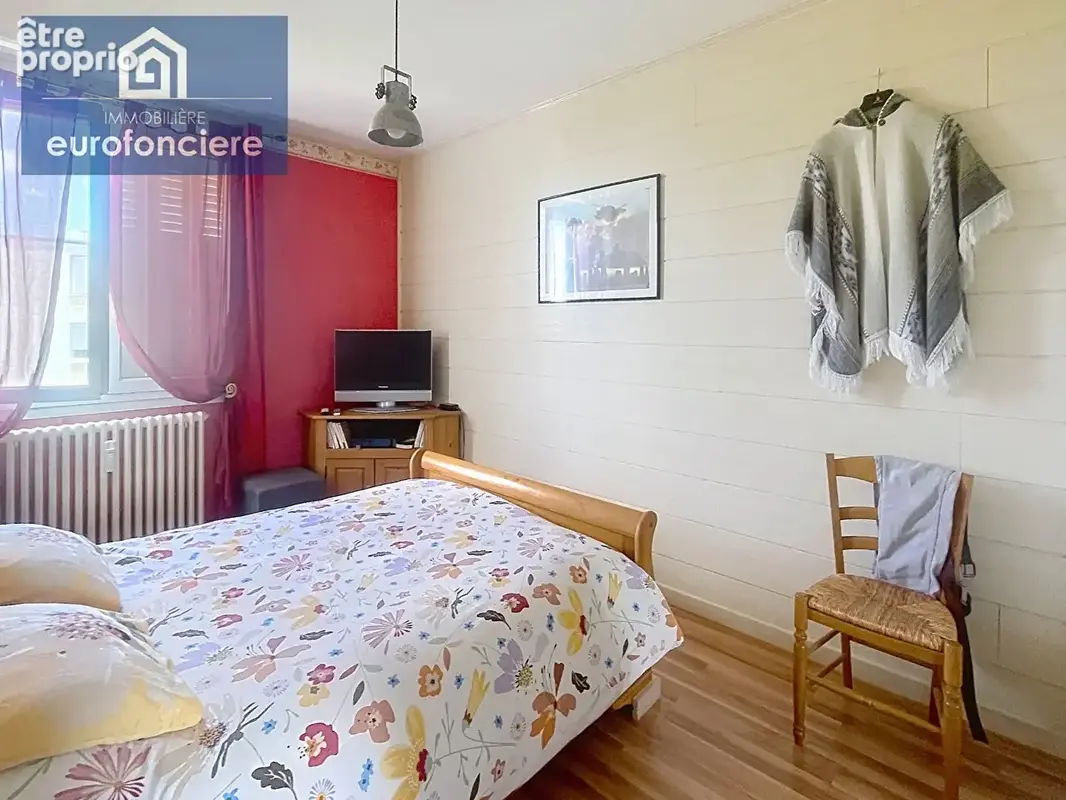 Appartement St André Les Vergers 4 pièces - photo 5