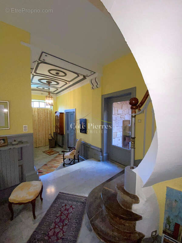 Maison à SAINT-GILLES