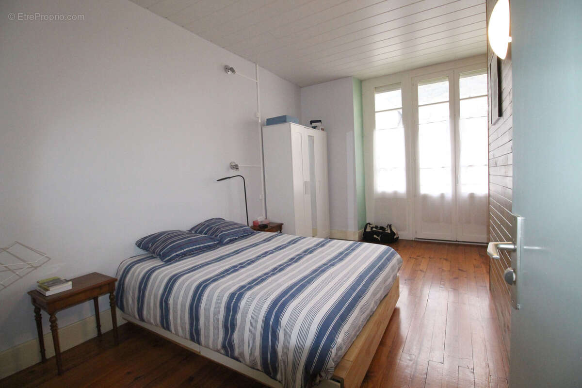 Appartement à BAGNERES-DE-LUCHON