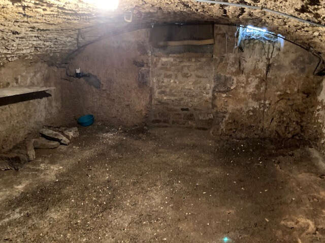 Maison à CHASSY