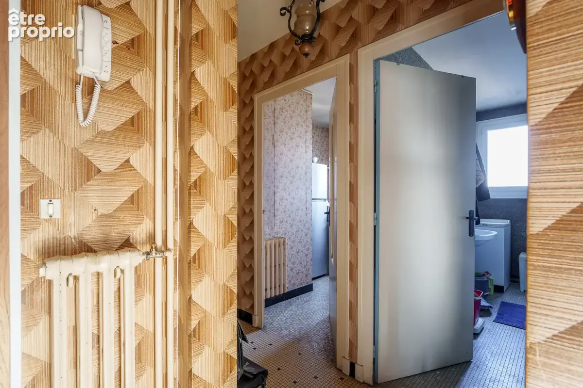Investissement ensemble immobilier tours centre 5 logements 2 locaux commerciaux en exclusivite - photo 11